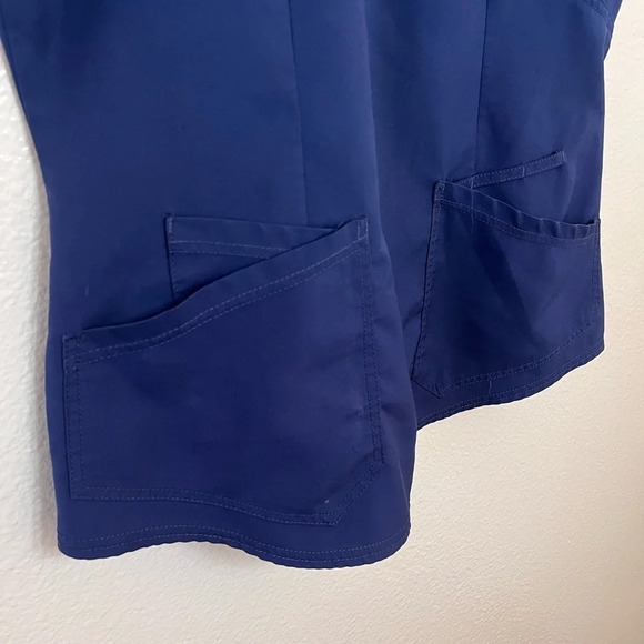 Careisma By sophia vergara Scrub Top - Picture 5 of 6
